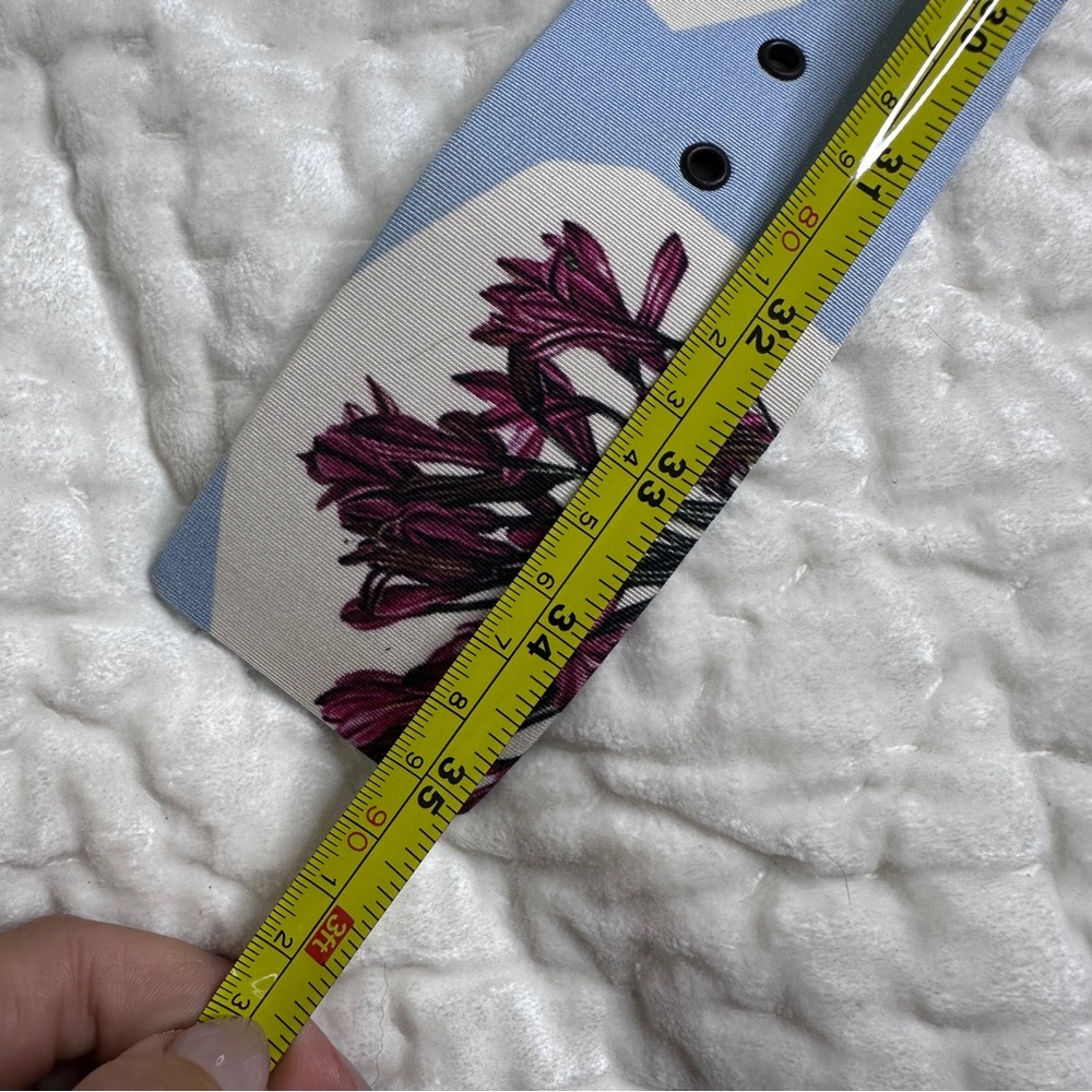 Carolina Herrera icon Floral Belt M - Picture 4 of 4